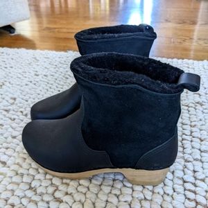 No.6 Shearling clog boots